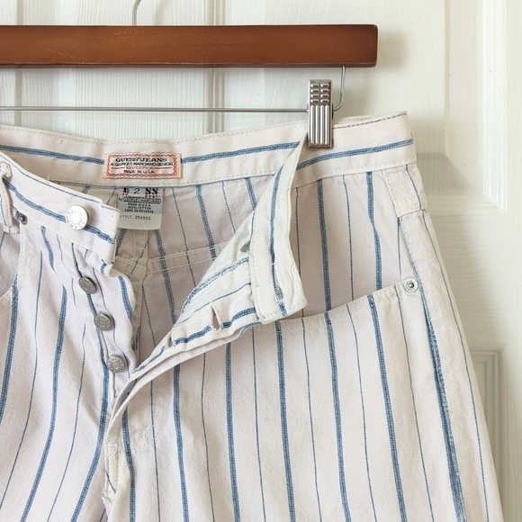 Guess by Georges Marciano 80's Vintage Relaxed High Rise Striped Jean Shorts 2 - Picture 3 of 12